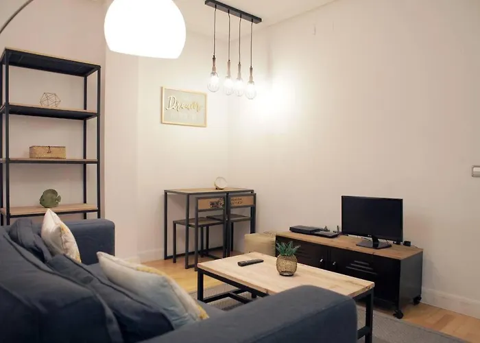 Cozy 2 Bedrooms Apartment In Chamberi